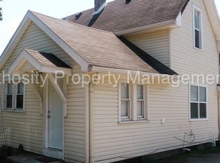 726 W Powell St, Lebanon, IN 46052