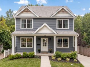 679 Tuxedo Blvd, Saint Louis, MO