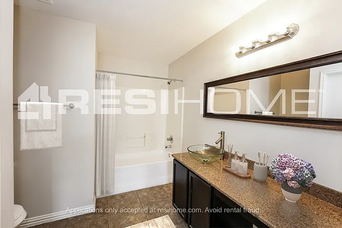 2968 Saint Bernard Dr — Photo 11