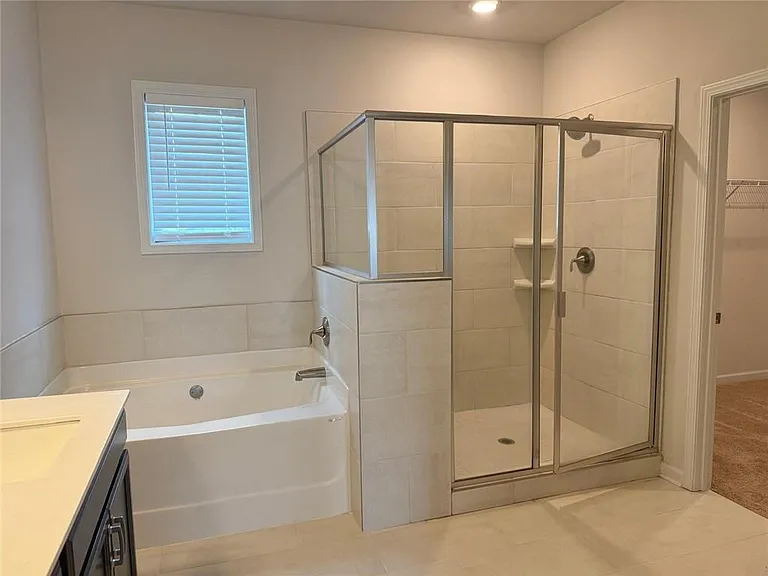 112 Blue Iris Ct — Photo 17