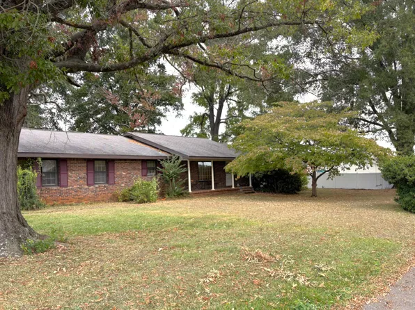 501 Portage Ave, Muscle Shoals, AL 35661