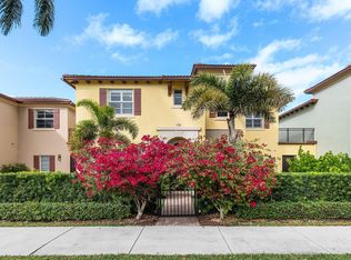 100 Via Floresta Drive, Boca Raton, FL 33487