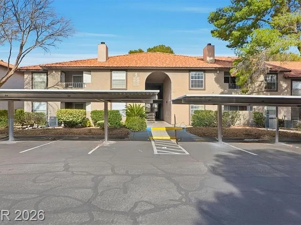 2606 S Durango Dr #266