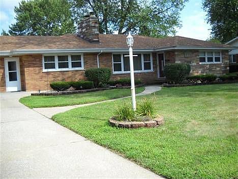 1st image of 831 Mackler Dr