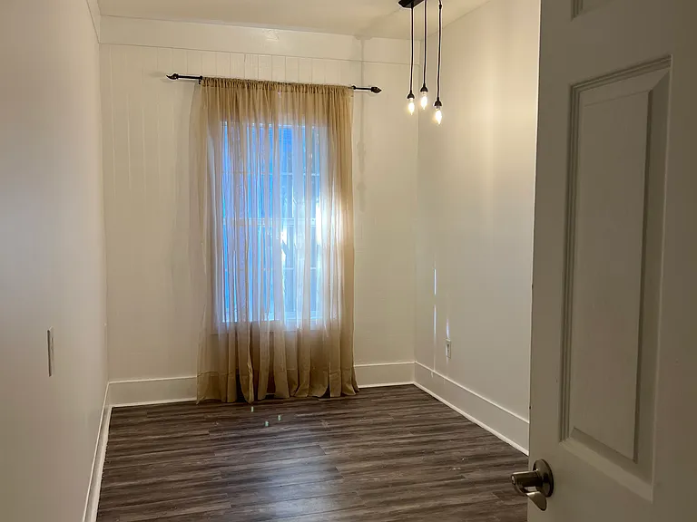 708 Spring St — Photo 19