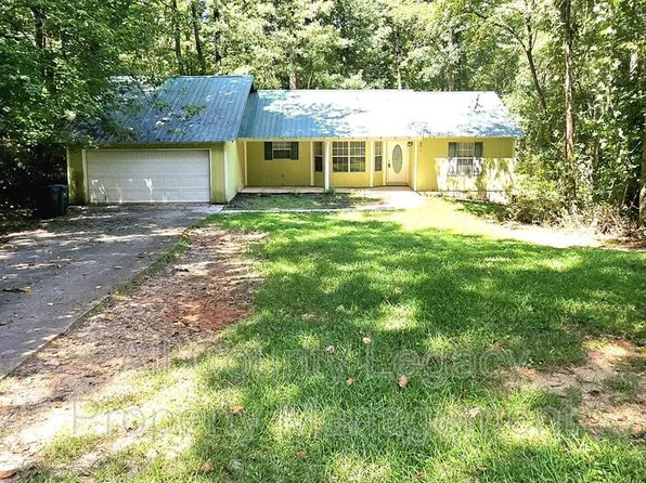 425 Sunset Dr, Statham, GA 30666