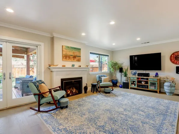 11991 Gridley St, San Jose, CA 95127