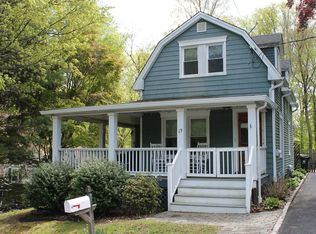 19 Orchard St, Bernardsville, NJ 07924