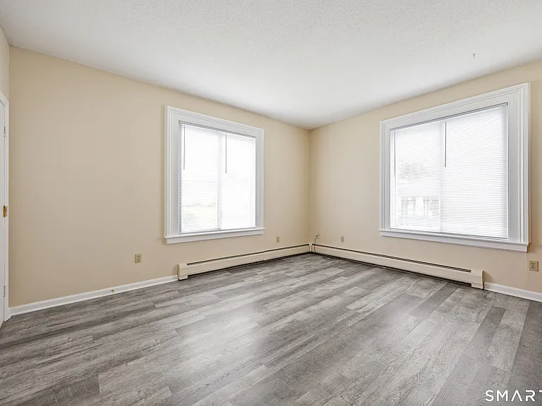 630 Broad St #2 — Photo 7
