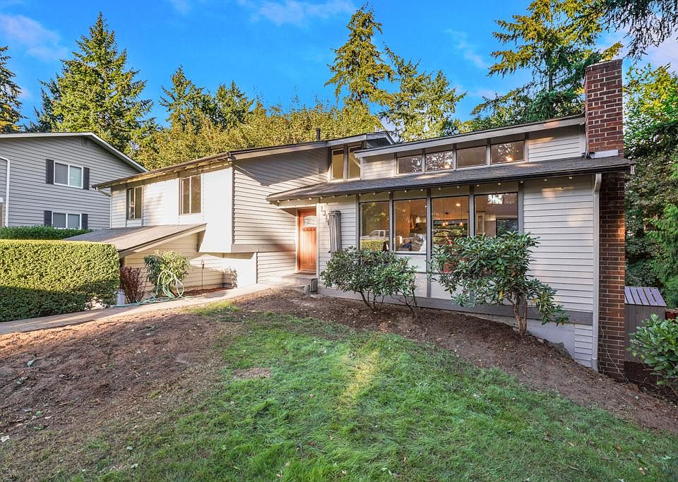 1st image of 13174 93rd Ave NE