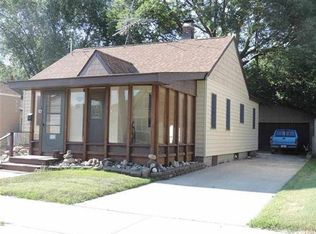 533 Newton St, Waterloo, IA 50703
