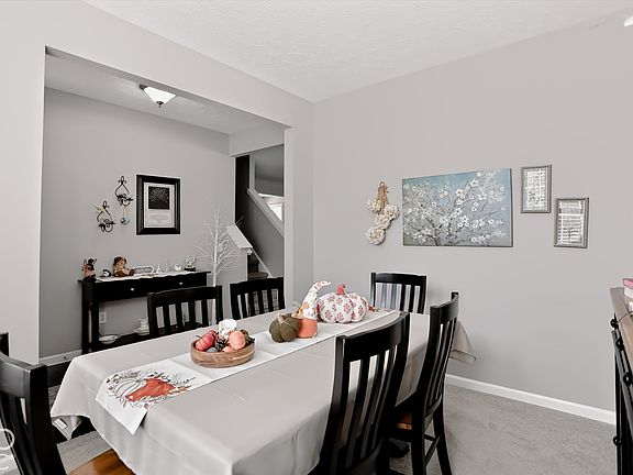 5th image of 8444 Welder Pl