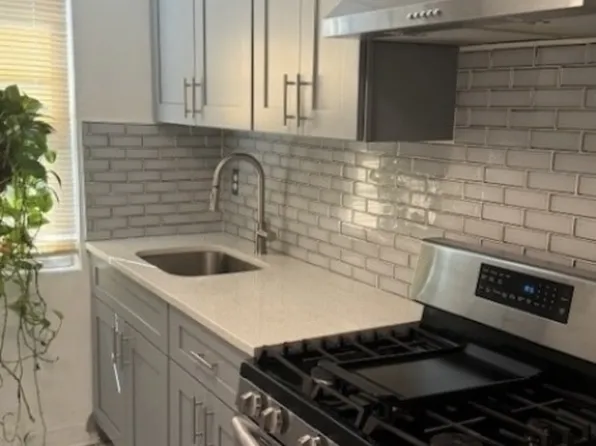 100 Huguenot Ave, Englewood, NJ 07631