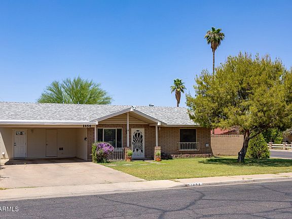 3rd image of 1454 W CAPRI Avenue