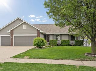 601 SE Lowell Dr, Ankeny, IA 50021