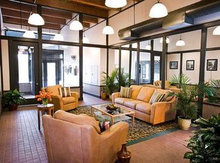 651 S Wells St APT 809, Chicago, IL 60607