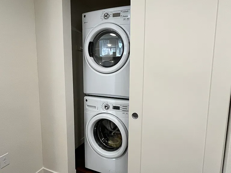 1714 NE 45th Ave #2 — Photo 6