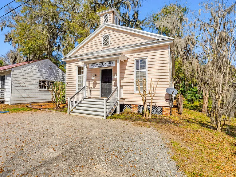 915 Green St — Photo 33