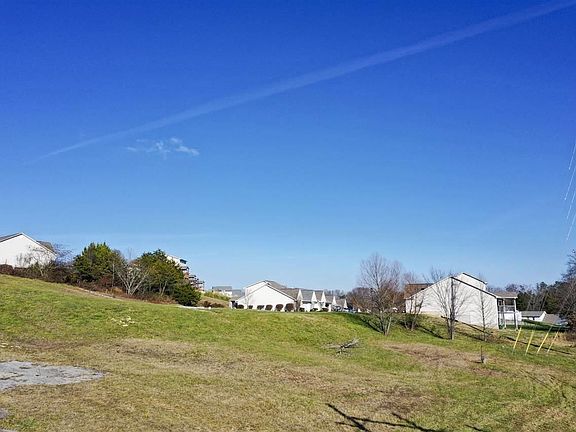 4th image of Strawberry Plains Pike