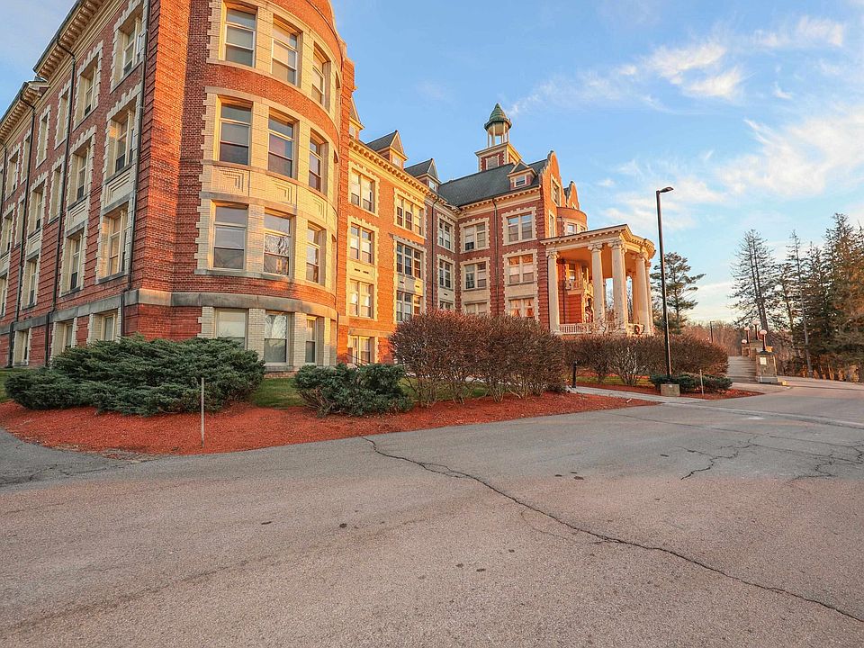 15 Mount Saint Marys Way UNIT 108, Hooksett, NH 03106 Zillow