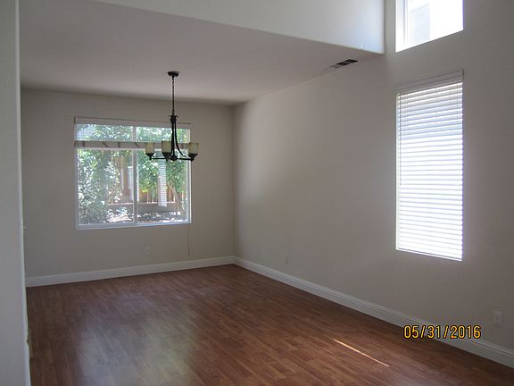 4th image of 5703 Amberglen St