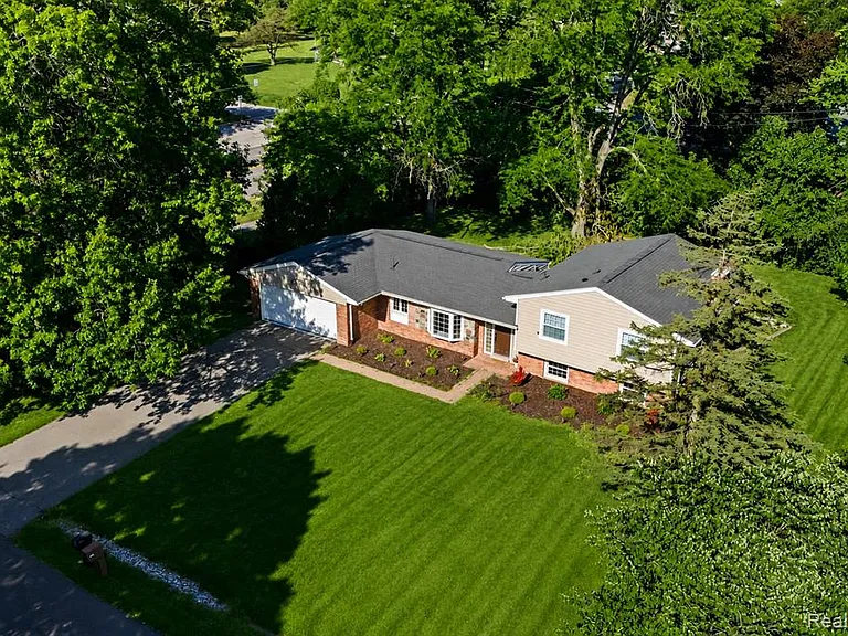 6511 Timber Ridge Dr — Photo 23