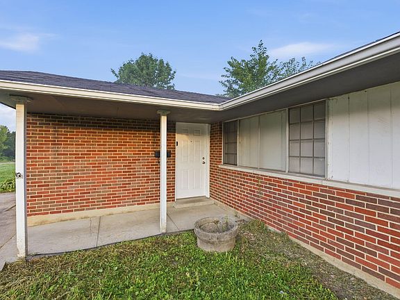4th image of 3600 E Dublin Granville Rd