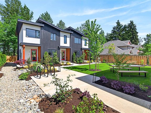 4th image of 1590 Piercy Ave #7