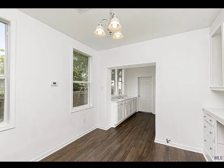 2605 Adams Ave — Photo 5