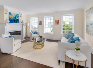 236 W 24th St APT 4, New York, NY