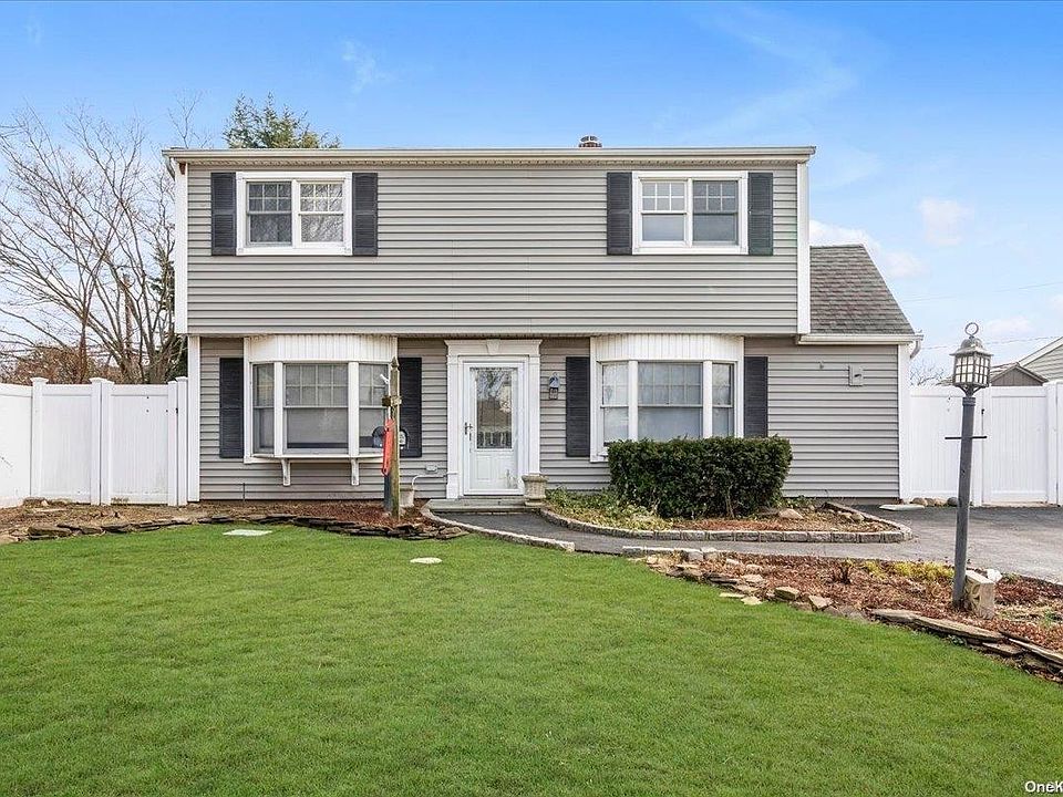 1st image of 23 Crescent Lane