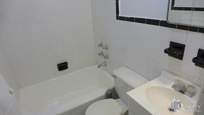 Rented by (Legacy) NY Quality Living Uptown | media 15