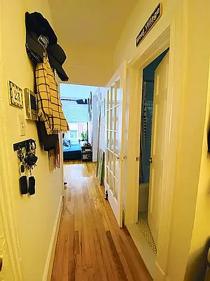 Rented by LJ Sloane Management | media 15