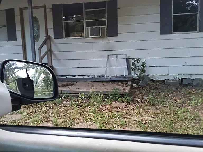 2790 Rodgers Rd W — Photo 9