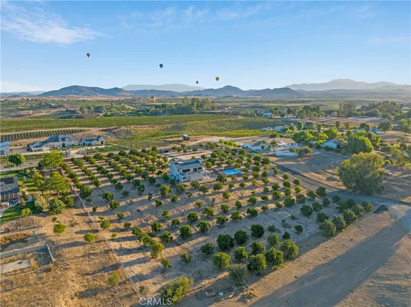 33851 Madera De Playa, Temecula, CA 92592