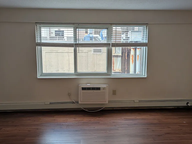 130 Bowdoin St #1203 — Photo 15