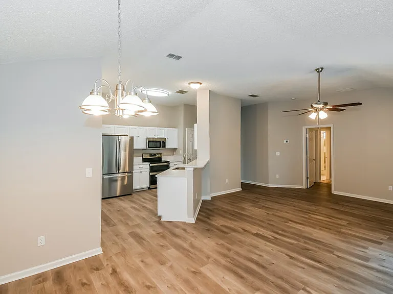 2712 Secret Harbor Dr — Photo 5