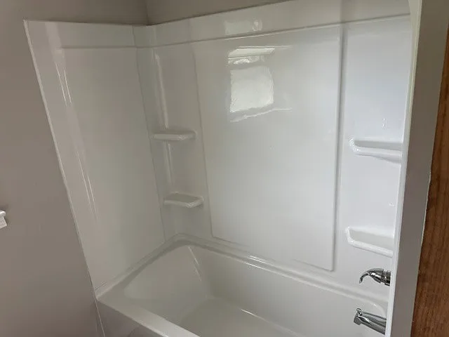 2338 Embassy Ln — Photo 9