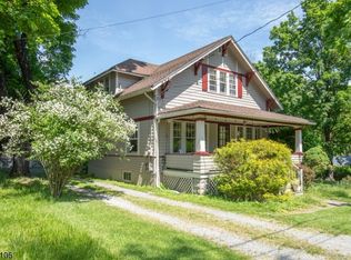 13 Pershing Ave, Califon, NJ 07830