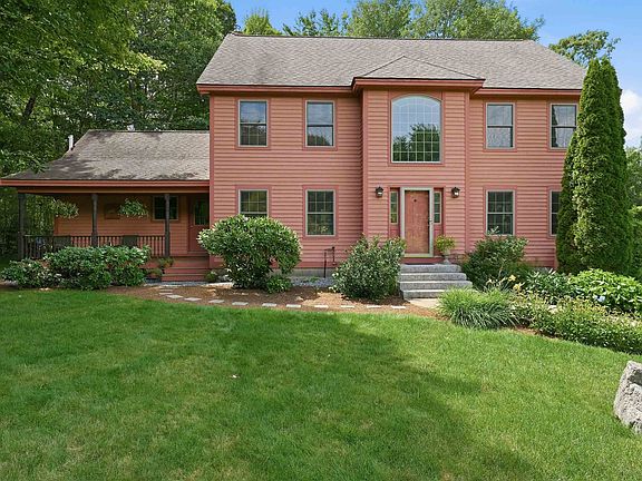 4th image of 40 Lakewood Drive