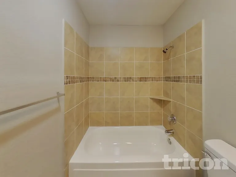 414 Hemlock Dr — Photo 14