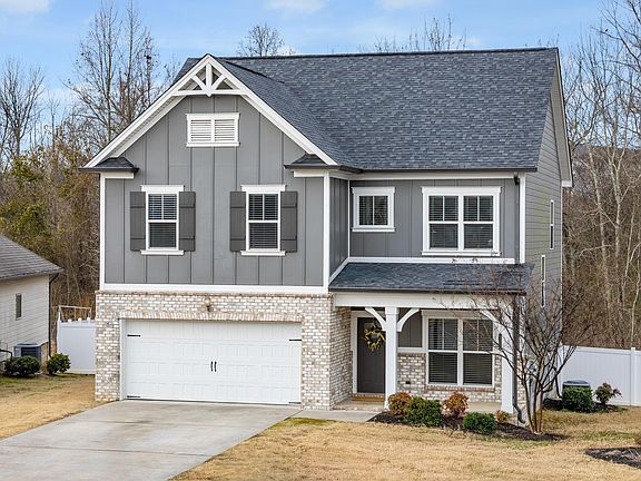 2nd image of 1741 Timber Creek Rd NE