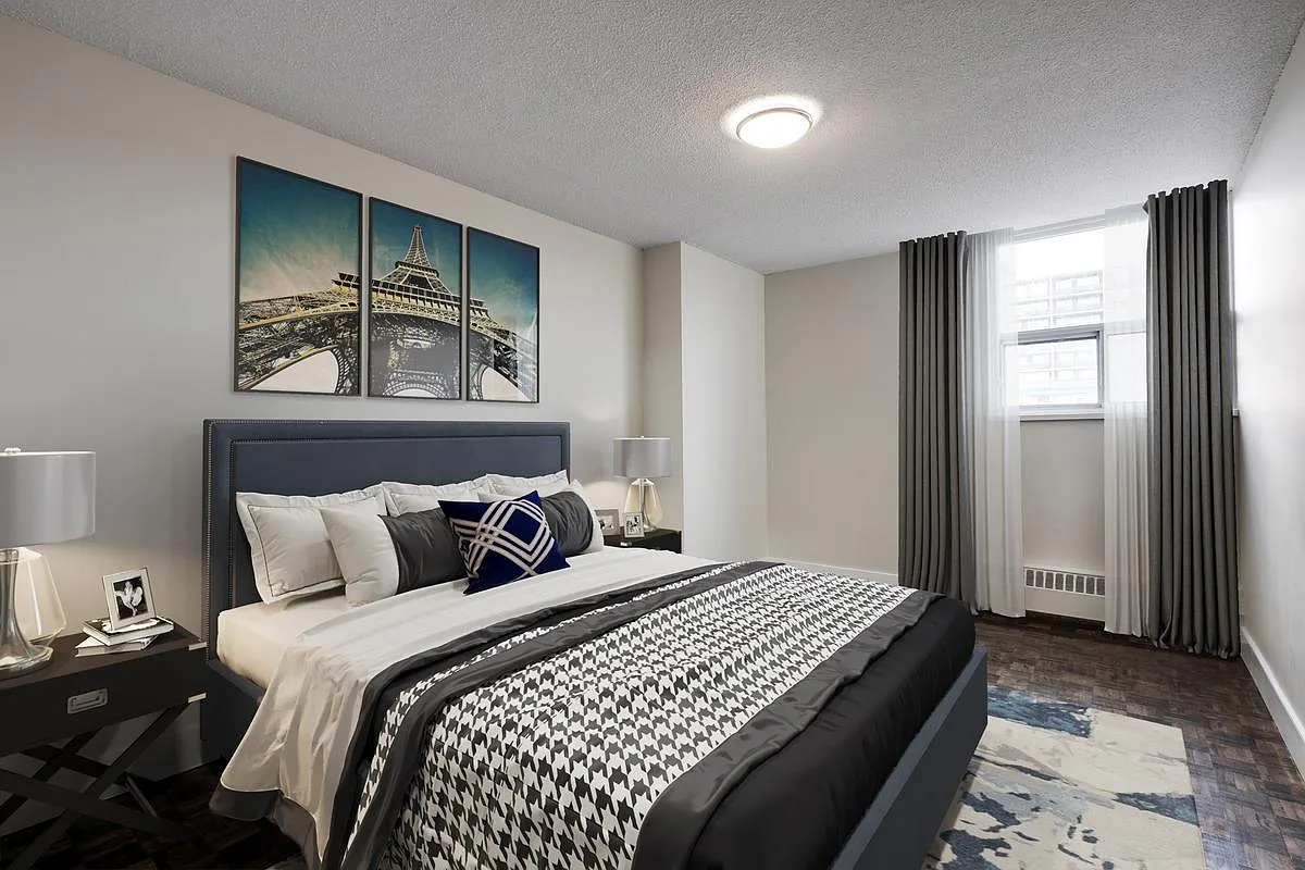 570 Birchmount Road — Photo 4