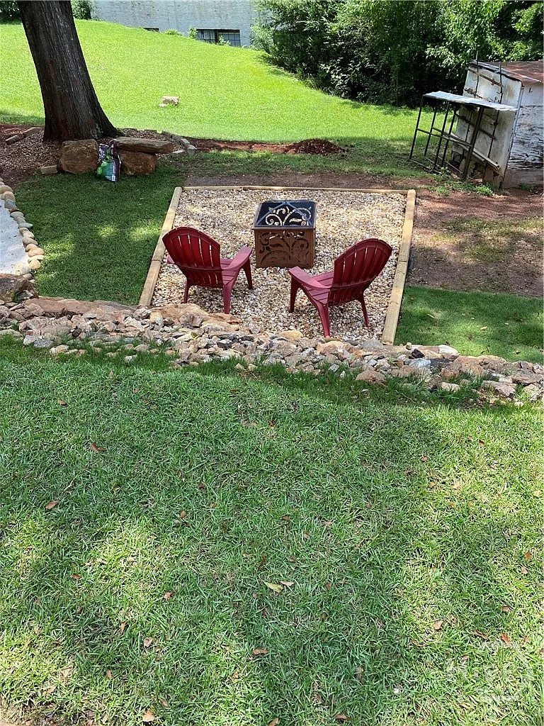 2 bed, 2.0 bath, 1600 sqft, $1,950 — Photo 4