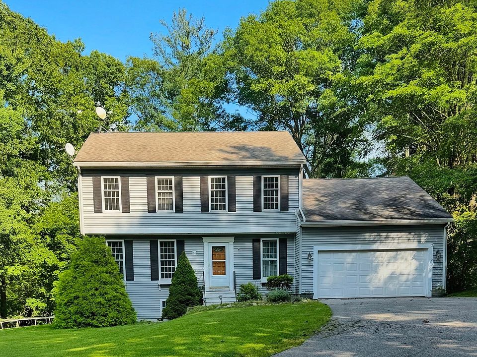 1st image of 38 Lake St