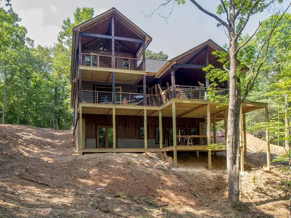 79 Star Creek Ct, Morganton, GA 30560