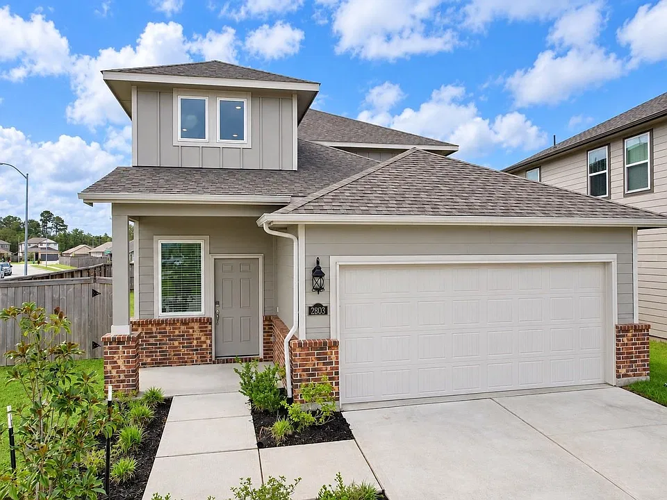 2803 Windy Homestead Ln