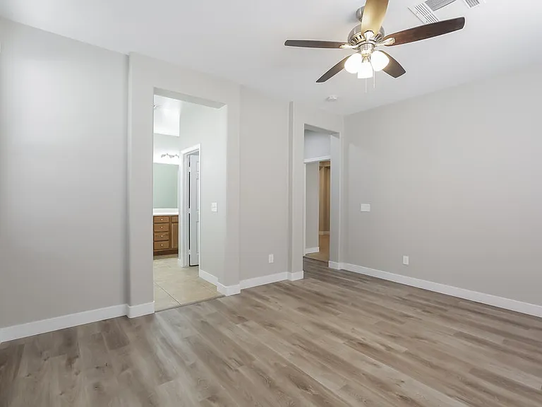 7532 Port Orchard Ave — Photo 10