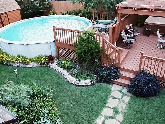 3rd image of 3821 Seaward Cir