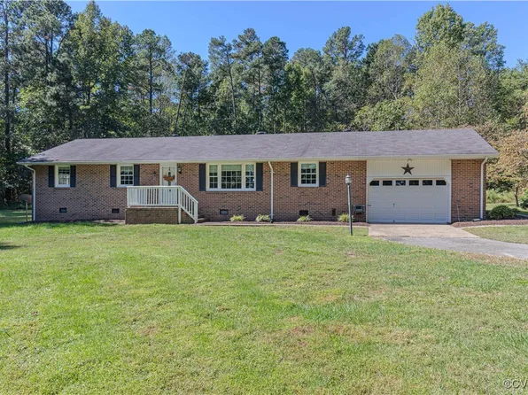 22517 Cox Rd, Petersburg, VA 23803